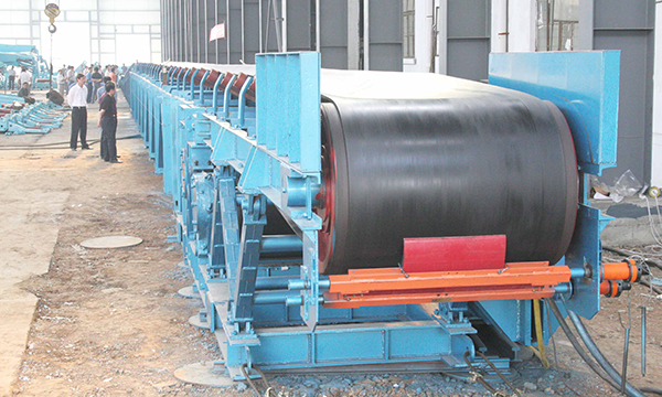 DTL100/120/3×160型固定式皮帶（dài）機